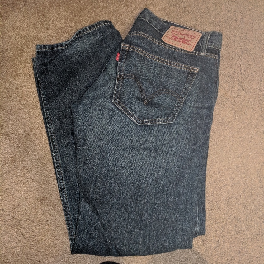 Men's Levi slim straight jeans